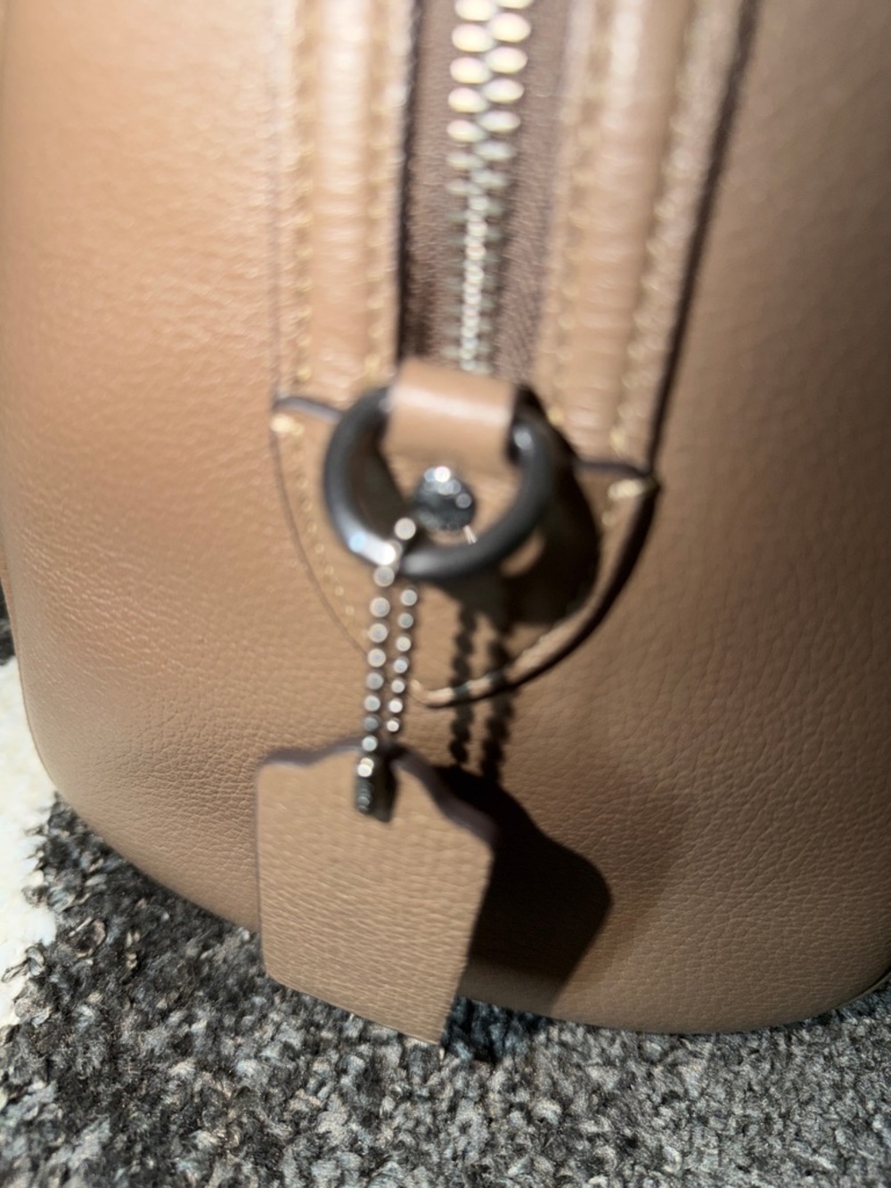 Coach Rowan- Large- Brown/Clay. With bag charms & chains included - Picture 10 of 13